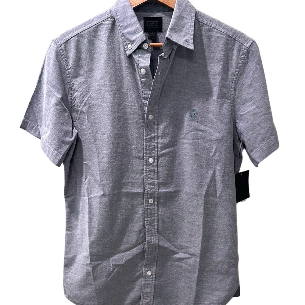 Men'sโ Chambray Oxford Short Sleeve Shirt